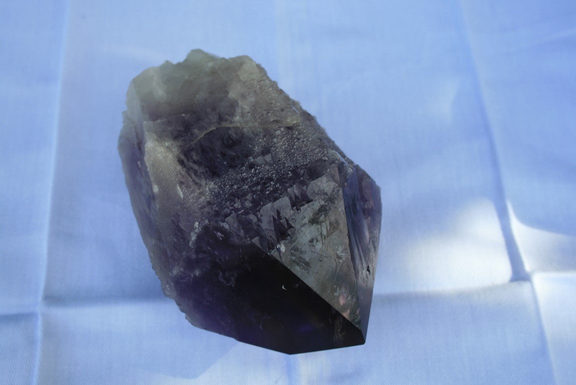 Beautiful Bolivian Purple Amethyst Point protection, purification, Divine Connection and release from addictions 4591